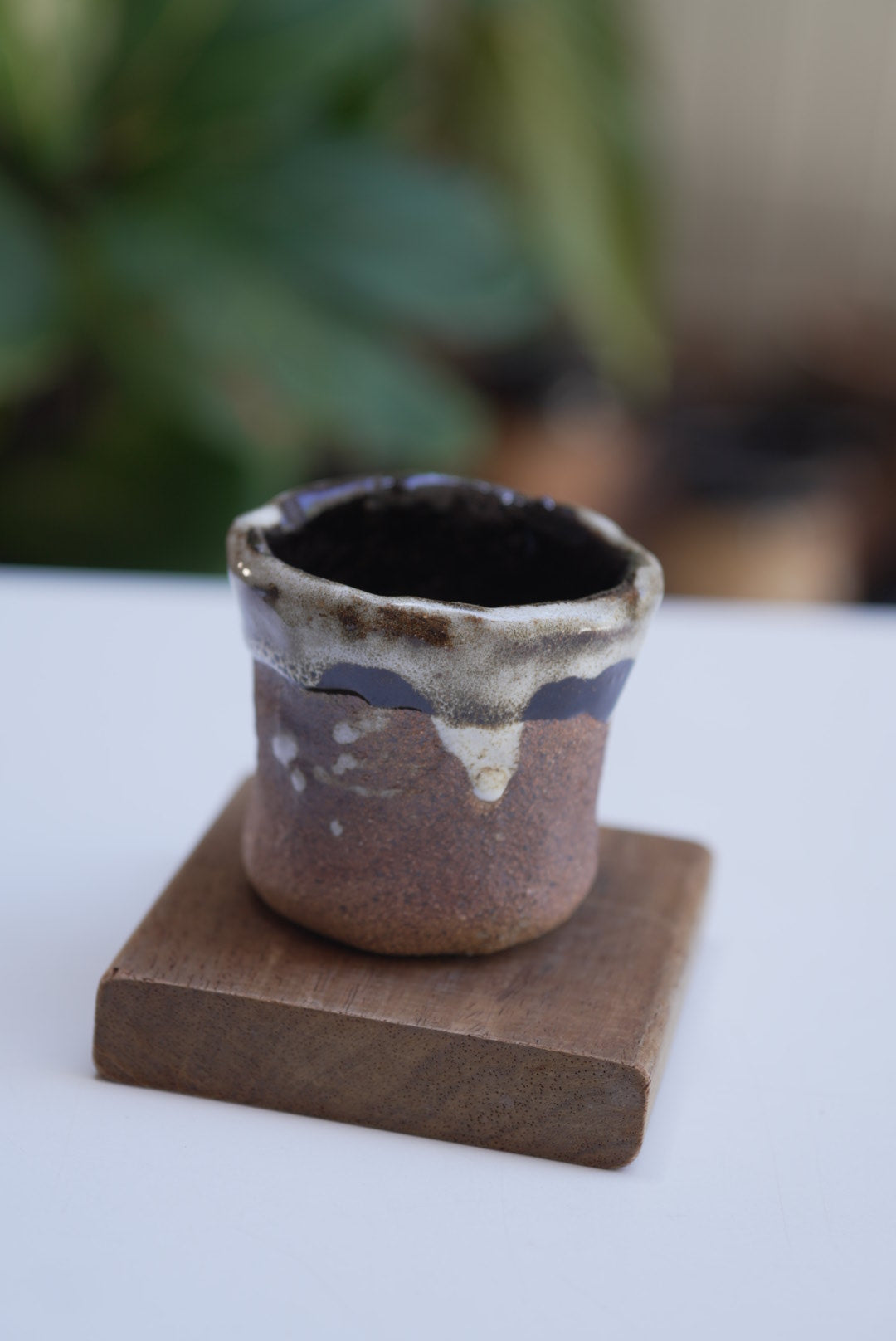 4oz Tento Clay Cup - Brown Charcoal